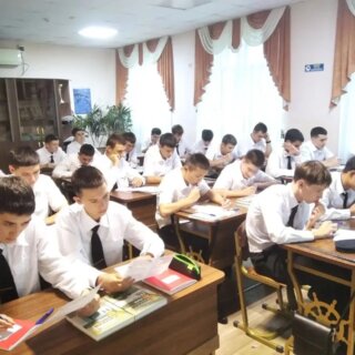 Курсанты Каспийского института приняли участие в Международной просветительской акции «Литературный диктант»